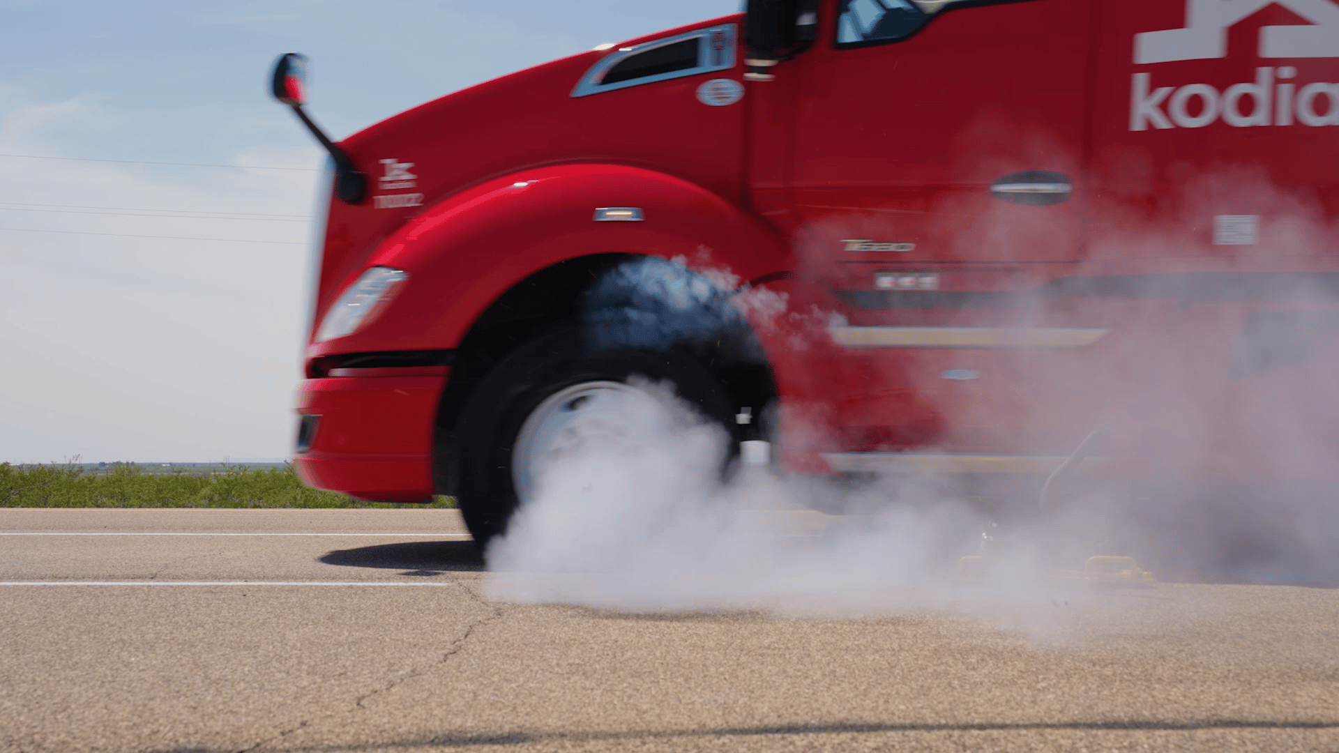 Kodiak Robotics Demonstrates Tire Blowout on its Self-Driving Truck