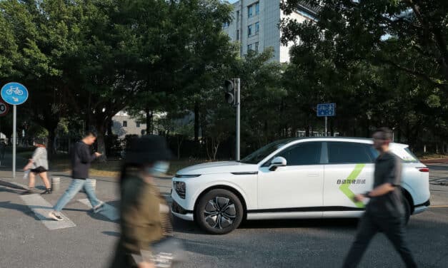 XPENG G9 SUV Obtains Permit for Autonomous Driving Public Road Tests