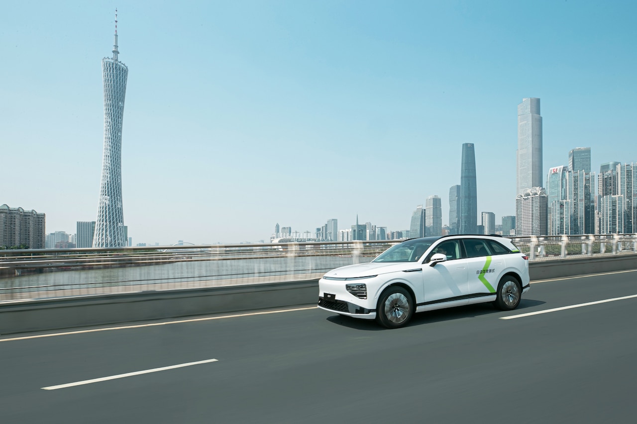 XPENG G9 SUV Obtains Permit for Autonomous Driving Public Road Tests