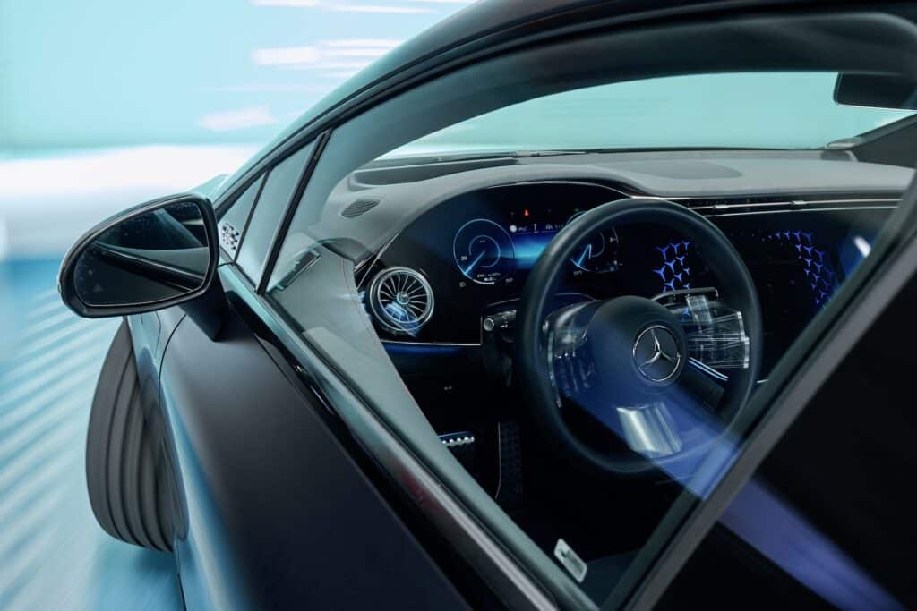 Mercedes-Benz Introduces Driverless Parking Feature