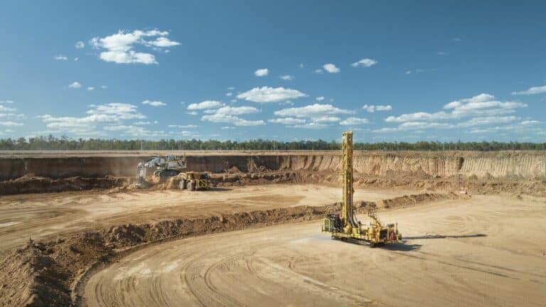 Thiess Pioneers Autonomous Mining at Olive Downs