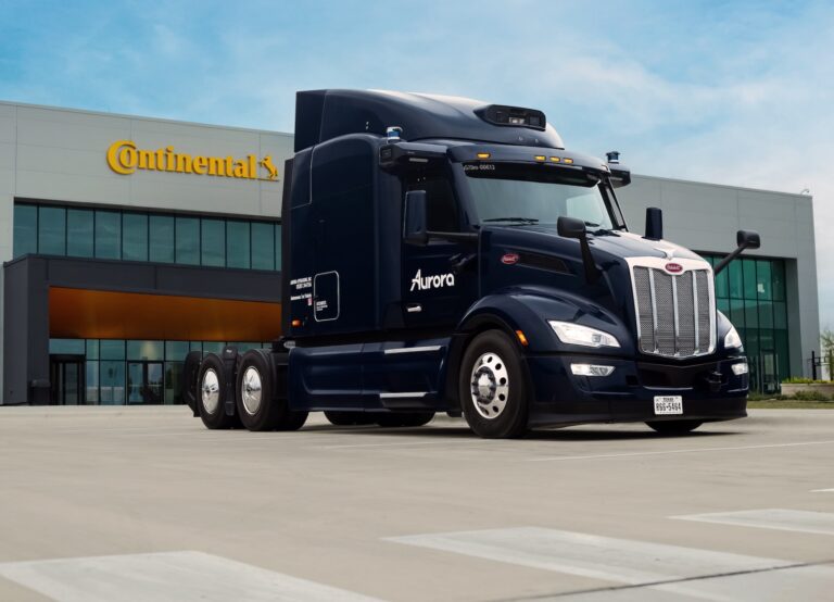 Road Ready: World's First Scalable Autonomous Trucking Systems Unveiled