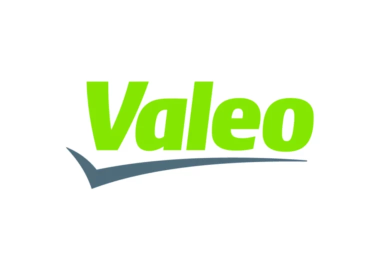 Valeo logo, System Tier-1 supplier for Nissan's next-generation ProPILOT driver assistance program